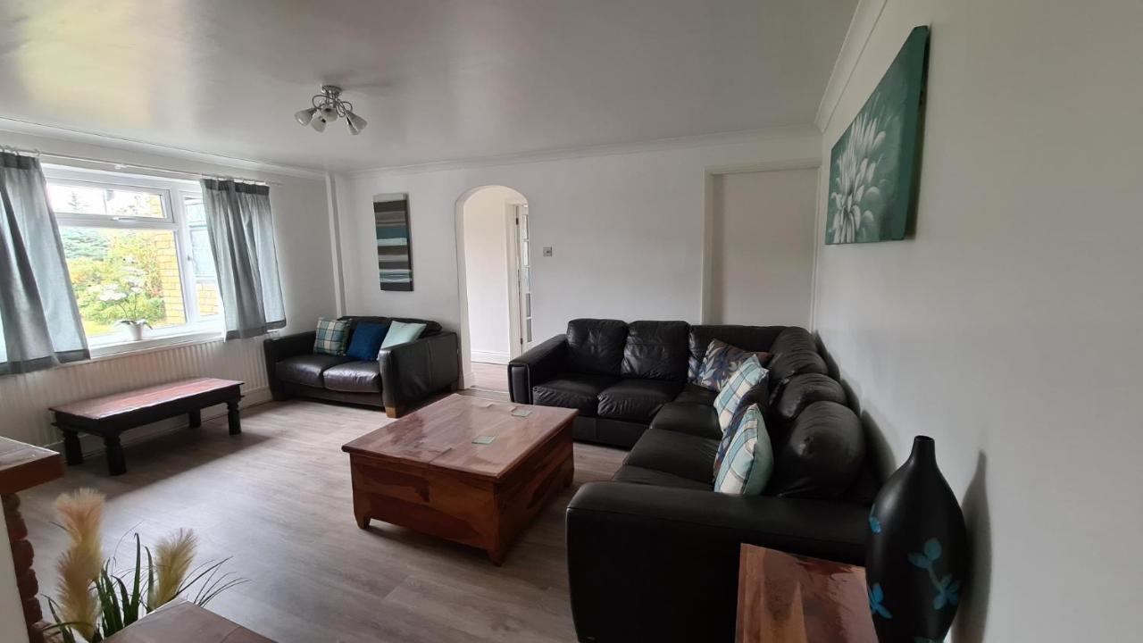 فيلا Westbury House روتشفورد المظهر الخارجي الصورة