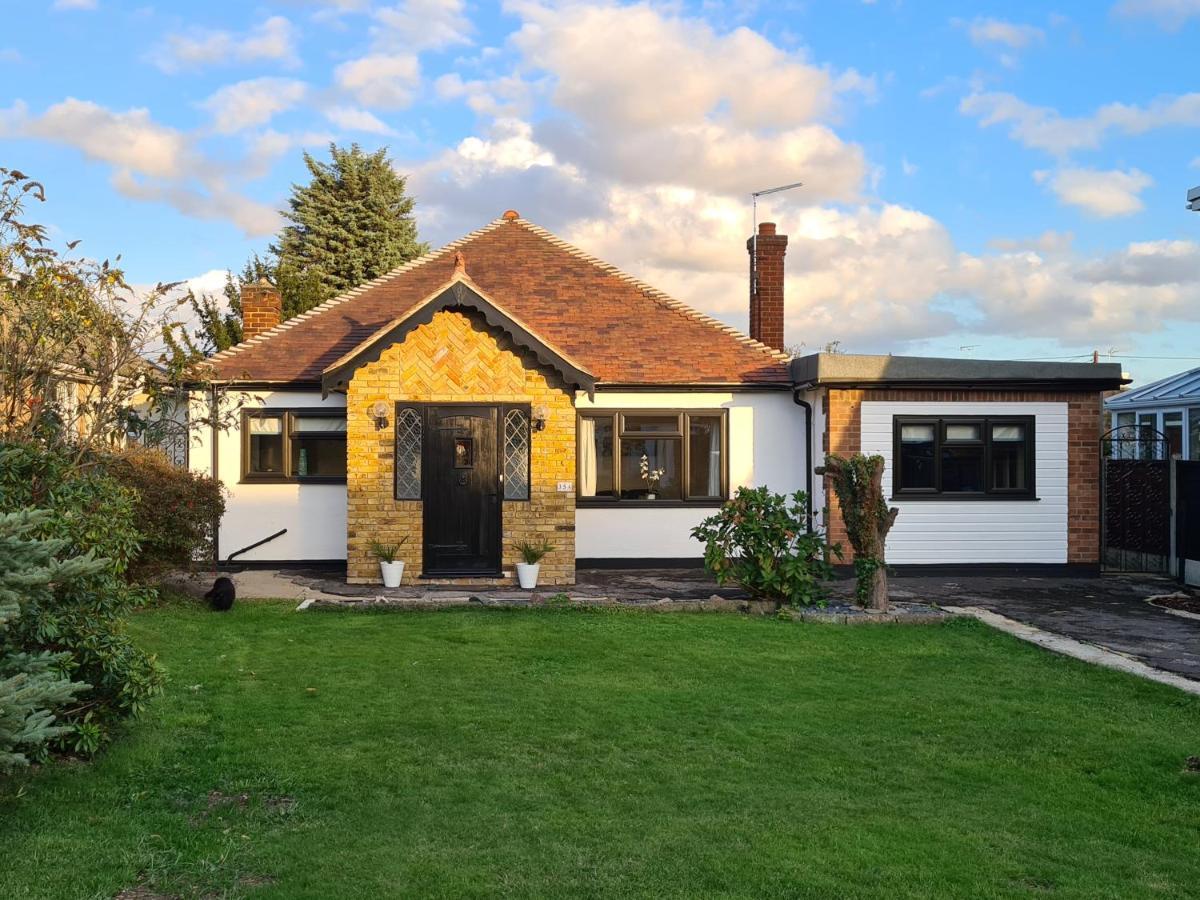 فيلا Westbury House روتشفورد المظهر الخارجي الصورة