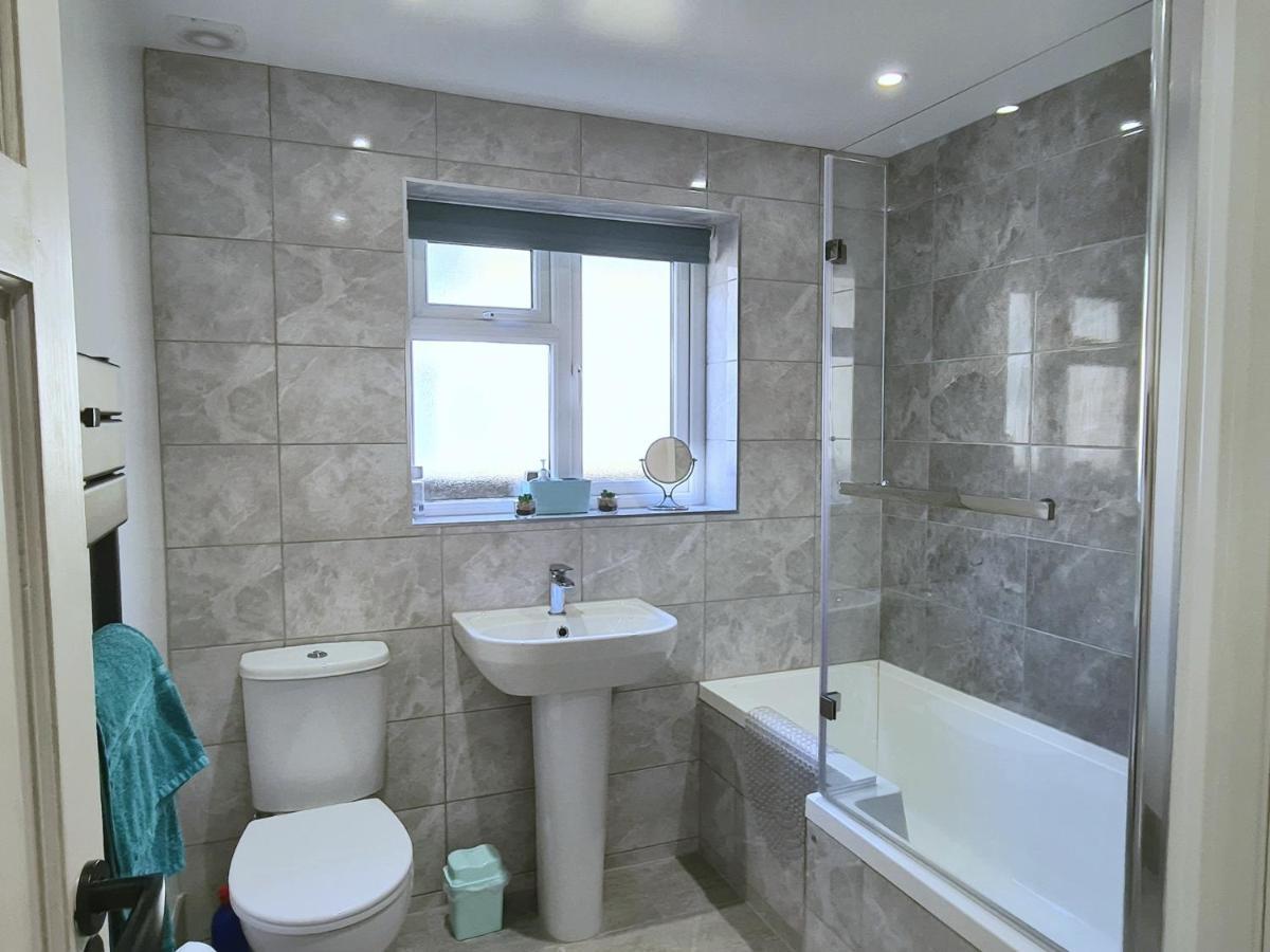 فيلا Westbury House روتشفورد المظهر الخارجي الصورة