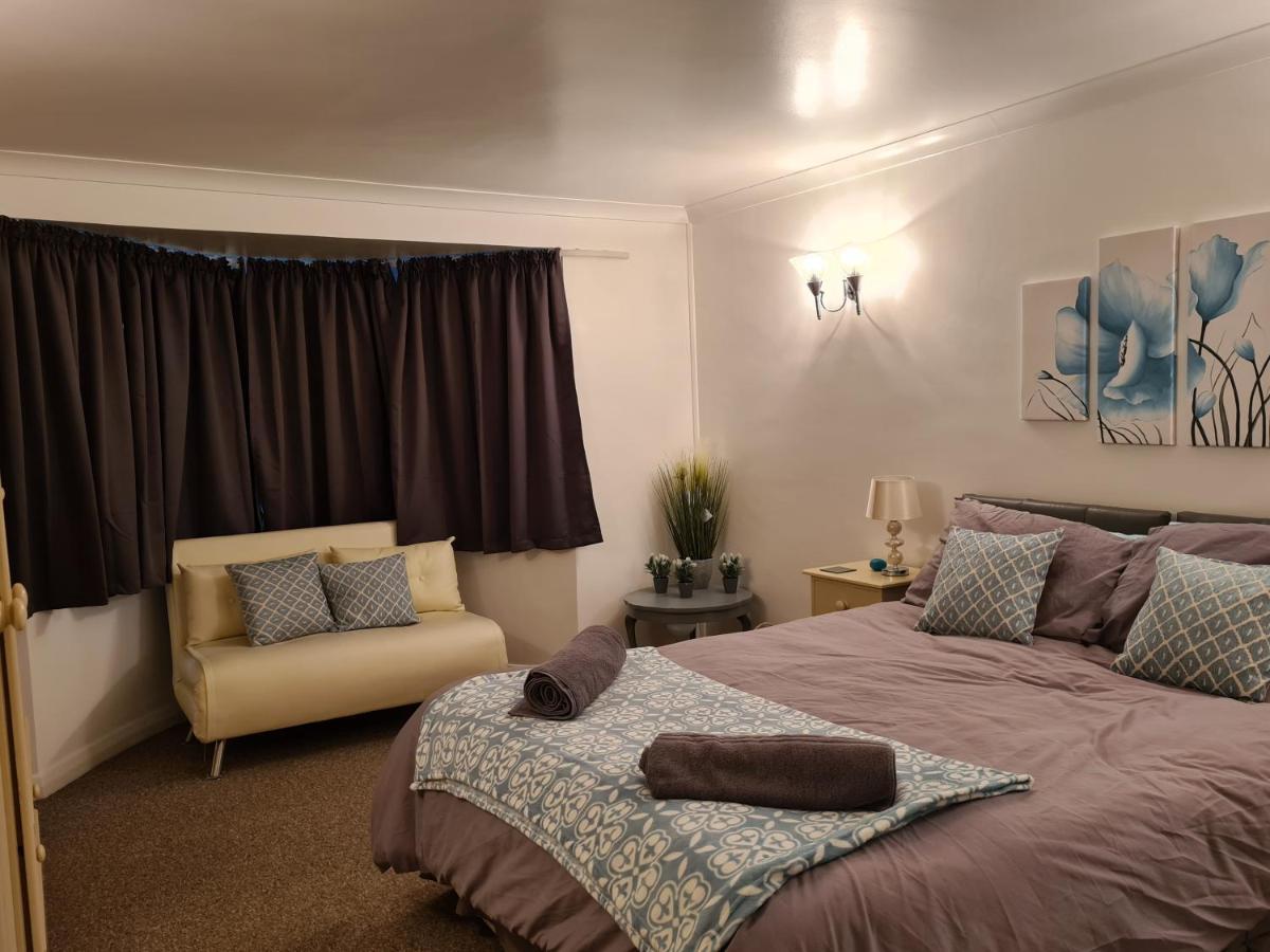فيلا Westbury House روتشفورد المظهر الخارجي الصورة