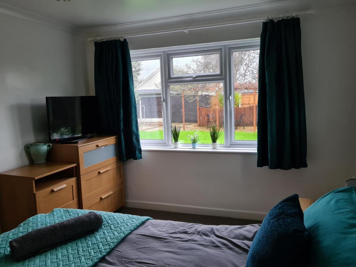 فيلا Westbury House روتشفورد المظهر الخارجي الصورة